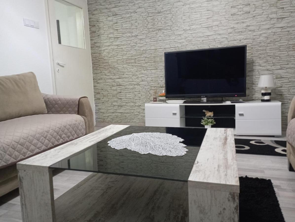 Apartman Dino Apartment Sarajevo Exterior photo