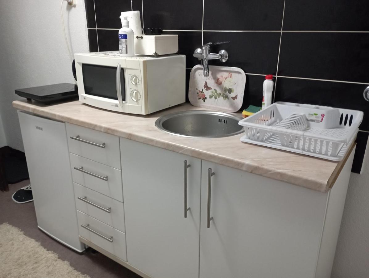 Apartman Dino Apartment Sarajevo Exterior photo